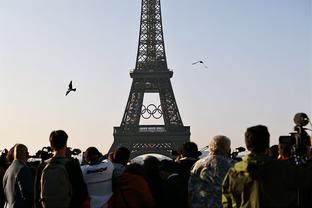 记者：巴黎仍有意B席，可能至少7500万欧报价曼城才会考虑